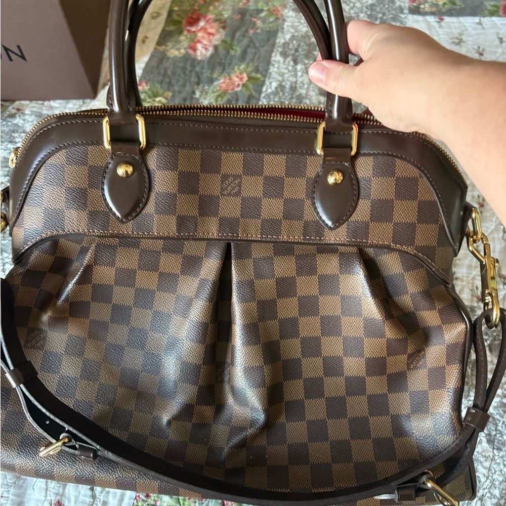 Louis Vuitton Brown Checkered Shoulder Bag TREVI GM - Picture 11 of 16